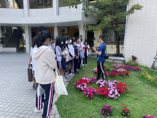 113年3月22日 精誠中學參訪生物系