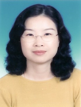 林素華